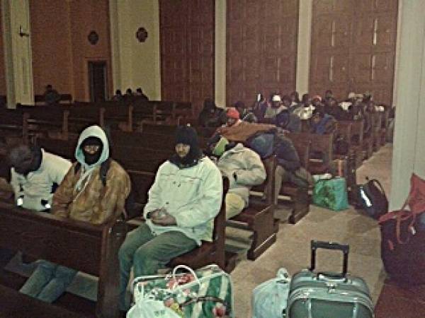 Wanderarbeiter, die eine Kirche in Ubeda besetzten
